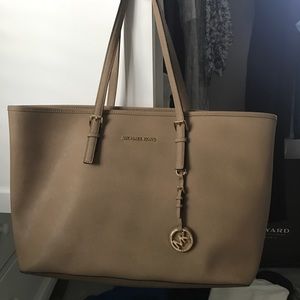 MICHAEL Michael Kors Tote - Jet Set